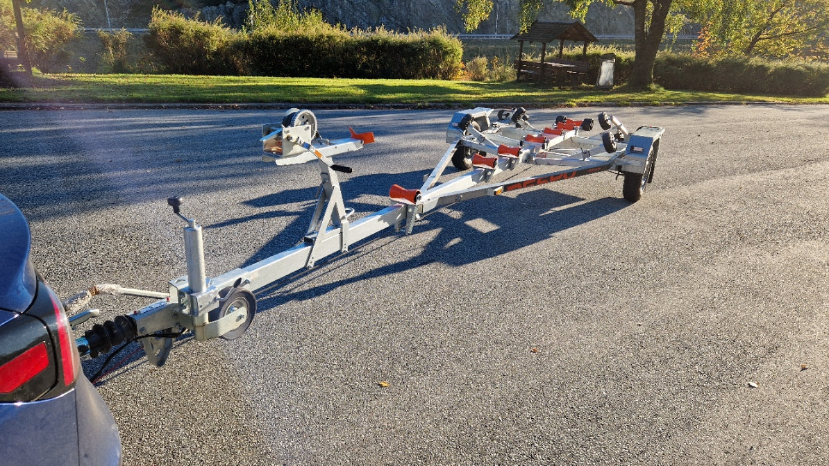 Respo 1200P for fra Venstre på veien