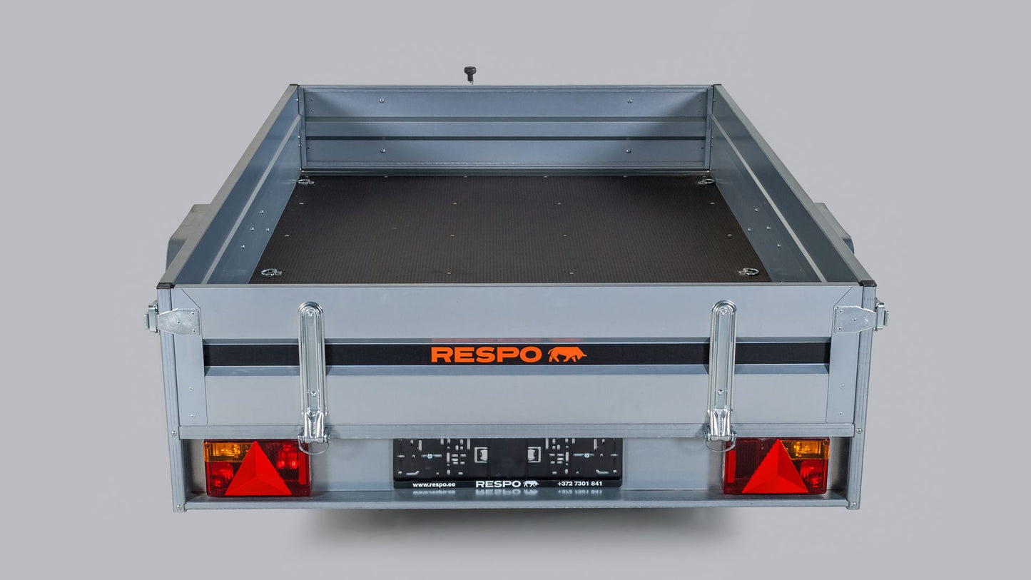 Respo RS2575L Varehenger med tipp, med plass til vegg plater i planet.