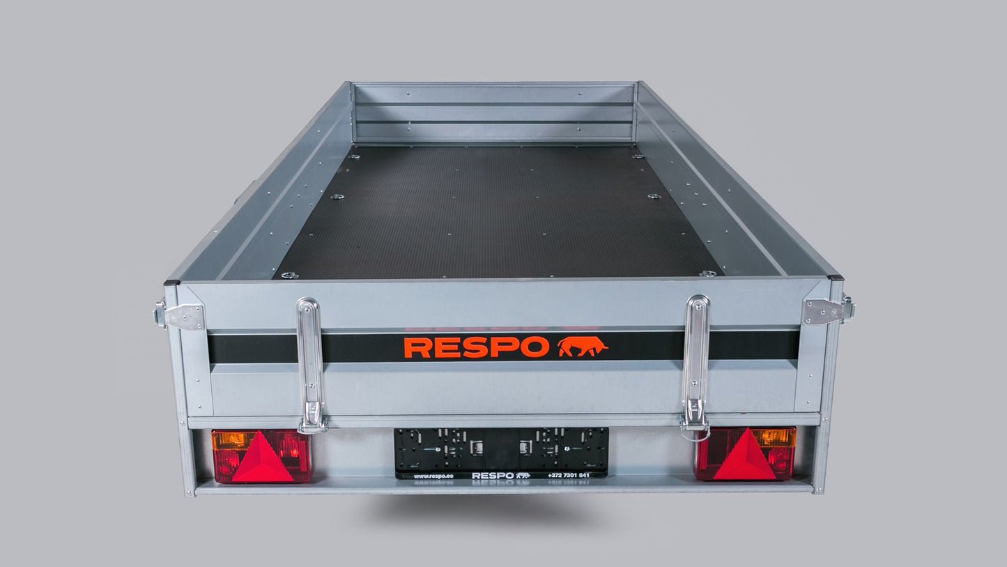 Respo RS3575L Varehenger med tipp, med plass til vegg platter i planet.