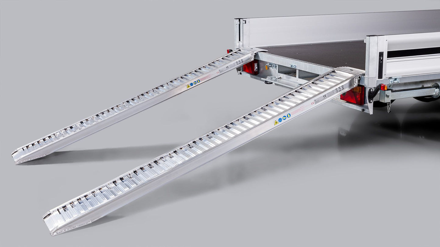 Respo RU 4027 Varehenger med nedfellbare sidekarmer