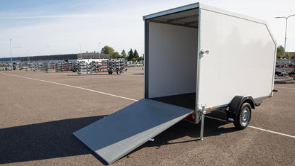 Respo RCR 3075-17 forfra venstre med rampe nede
