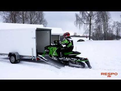 Respo RCR 3075-17 bakfra høyre snøscooter på rampen
